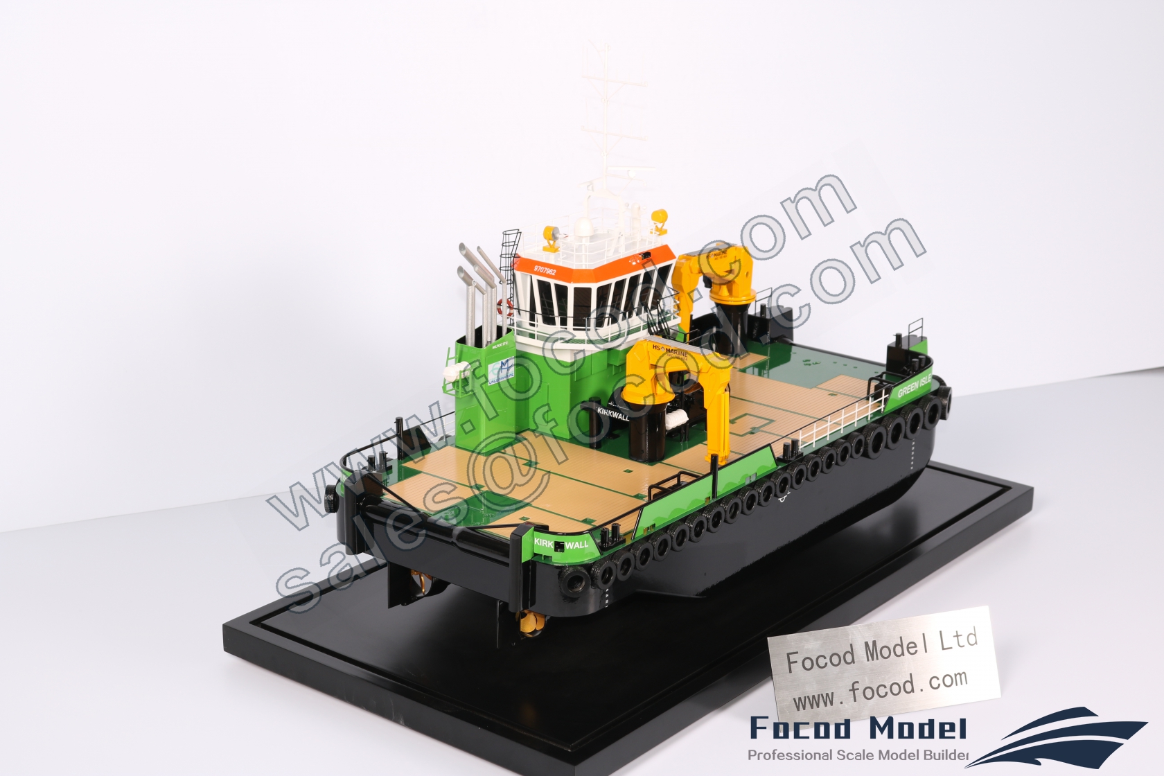 customized model of 27m tug